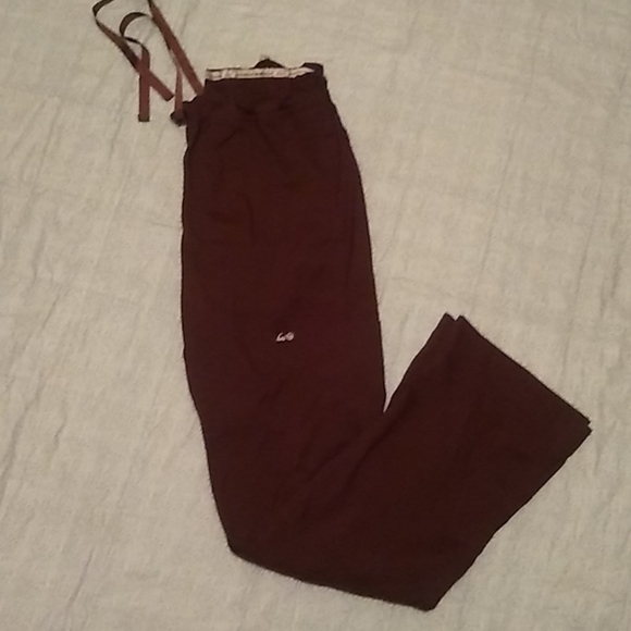 Koi Scrub Bottom - XS petite